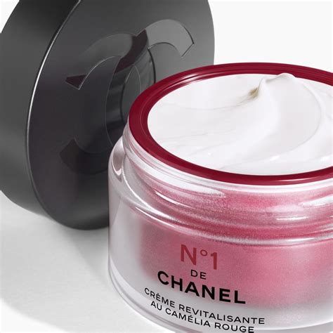 crema hidratante chanel hombre|chanel alisa crema.